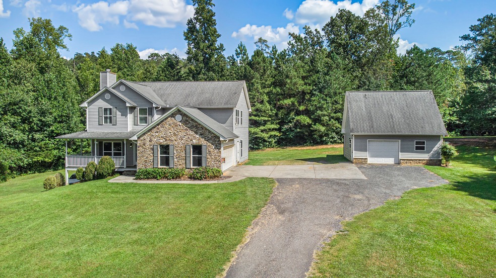 900 Cass Pine Log Rd NE, Rydal, GA 30171