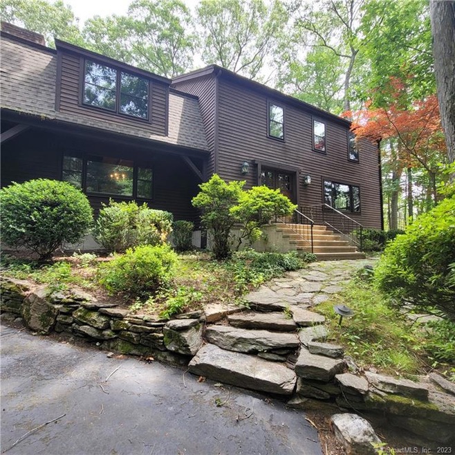 67 Old Hollow Rd, Trumbull, CT 06611 - photo 1