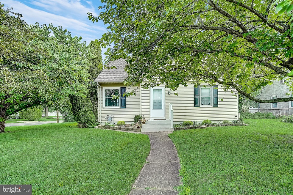 110 Mitchell Ave, Runnemede, NJ 08078 - photo 1