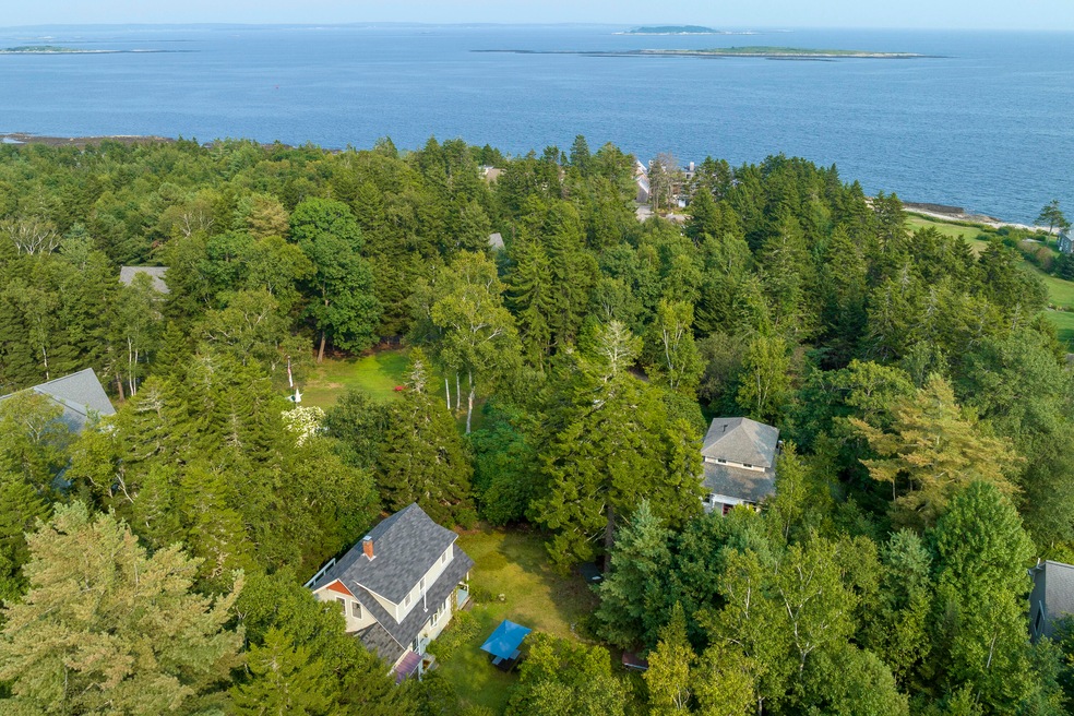 01-49 Cedar Beach Rd