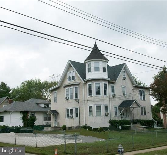 401 Harrison Ave, Norwood, PA 19074 - photo 1