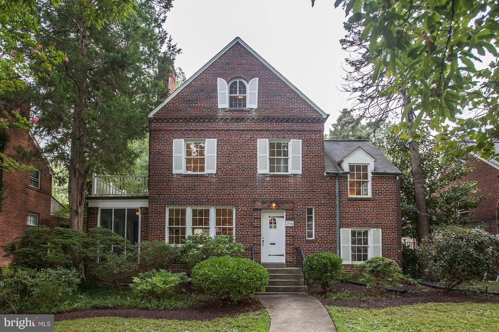 3536 Chesapeake St NW, Washington, DC 20008 - photo 1