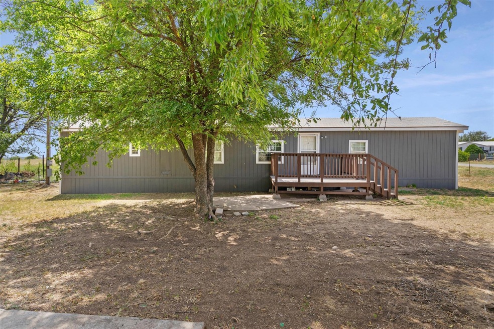 8758 Windmill Ct, Cresson, TX 76035 - photo 1