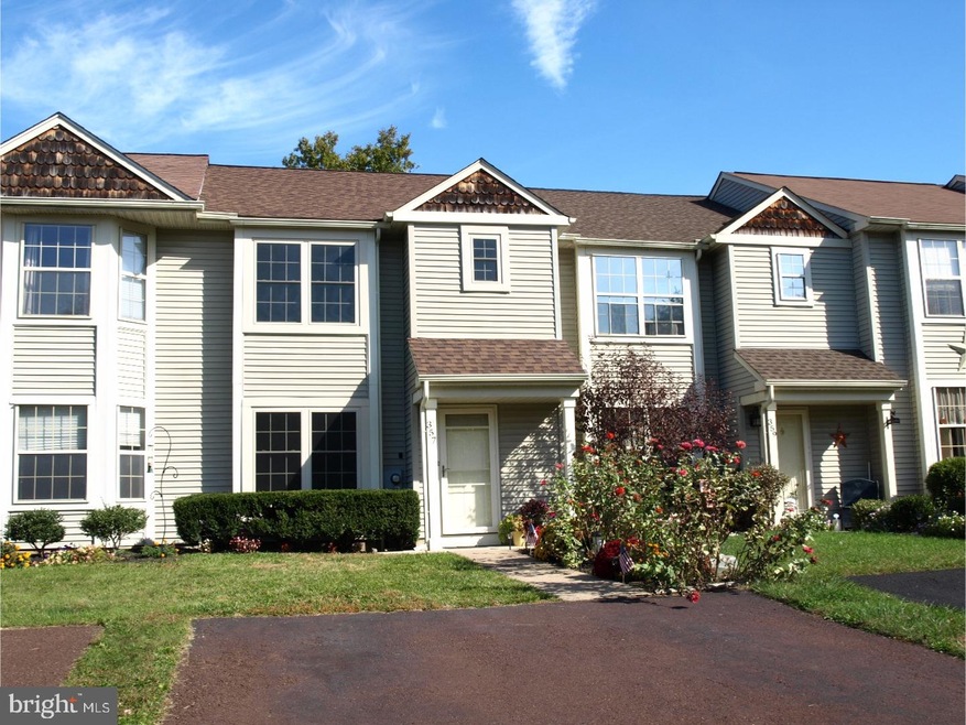 357 Kent Ln, Perkasie, PA 18944 - photo 1