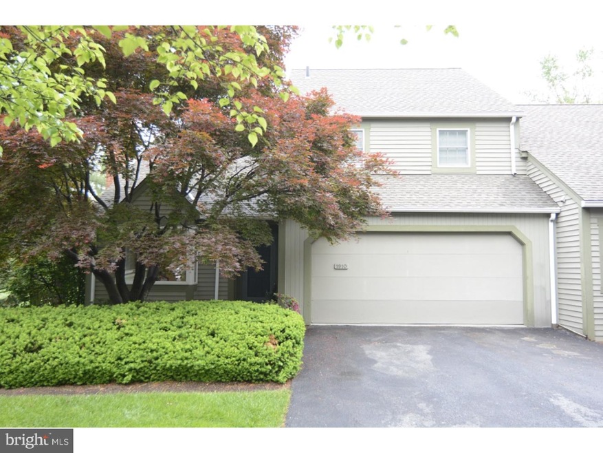 1910 Meadow Ln, Reading, PA 19610 - photo 1