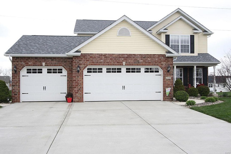 2540 Liberty Dr, Maryville, IL 62062 - photo 1