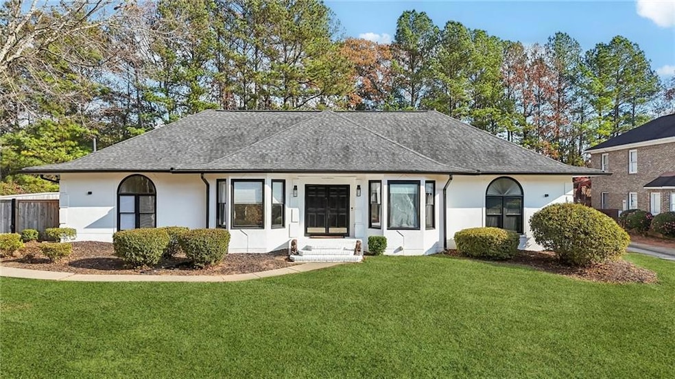 4985 Cascade Overlook SW, Atlanta, GA 30331 - photo 1