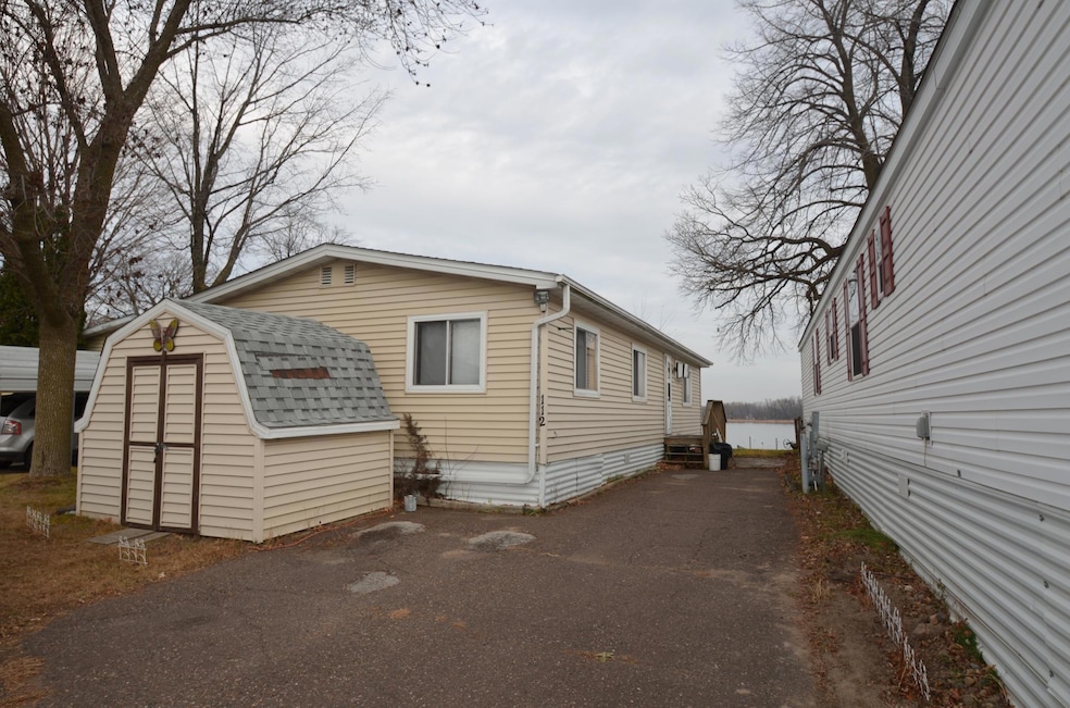 13100 318th St unit 122, Lindstrom, MN 55045 - photo 1