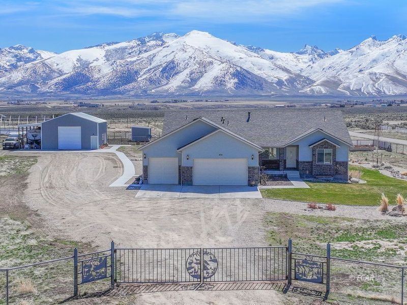 For Sale $848,000