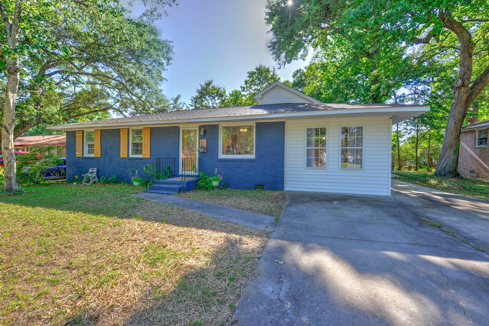 Sold $350,000 • Co-Listing Agent