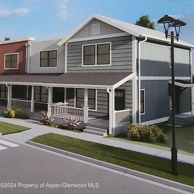 791 Russell St, Craig, CO 81625 - photo 1