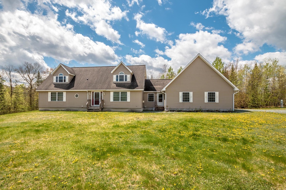 32 Mary Elizabeth Ln, Lancaster, NH 03584 - photo 1