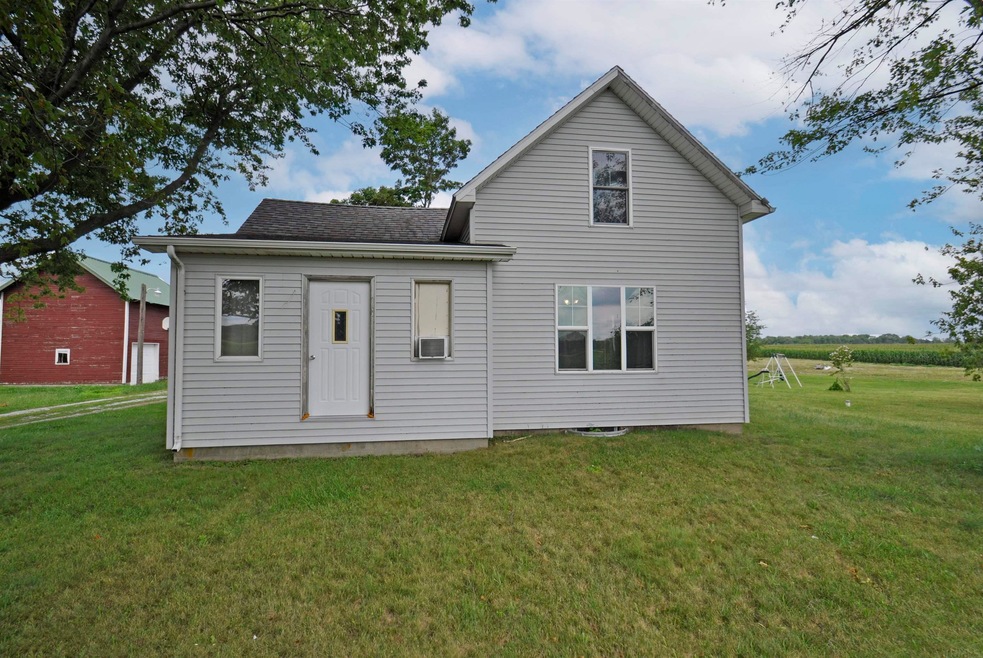 65738 Cedar Rd, Wakarusa, IN 46573 - photo 1
