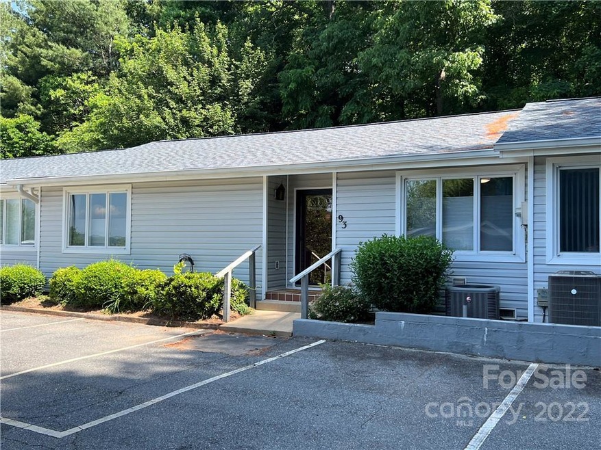 93 Hollybrook Dr unit 3, Asheville, NC 28803 - photo 1