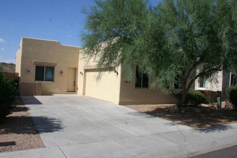 3936 W Salter 003