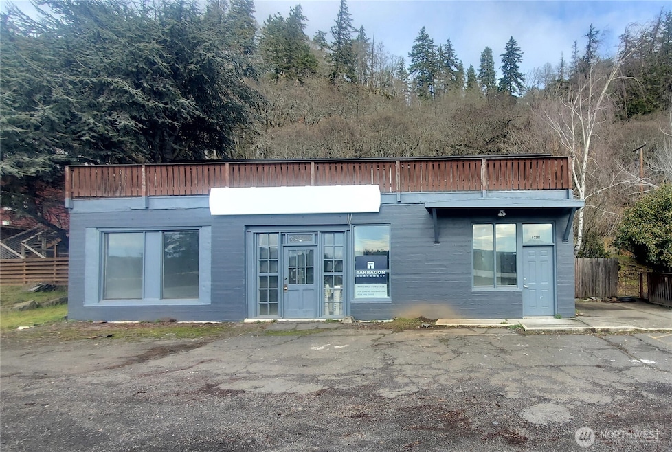 63281 Washington 14 unit A, Underwood, WA 98651 - photo 1