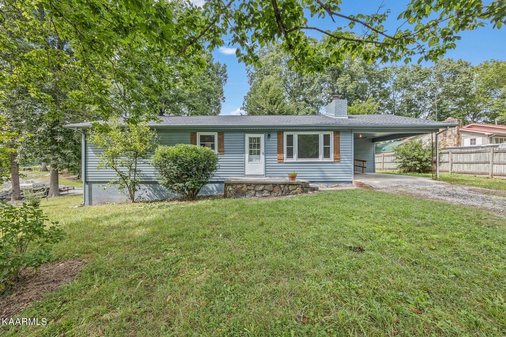 317 Norman Dr, Crossville, TN 38571 - photo 1