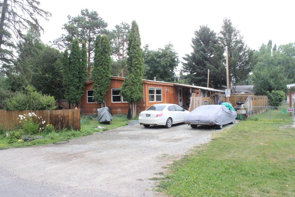 566 Shady Glen Dr, Kalispell, MT 59901 - photo 1