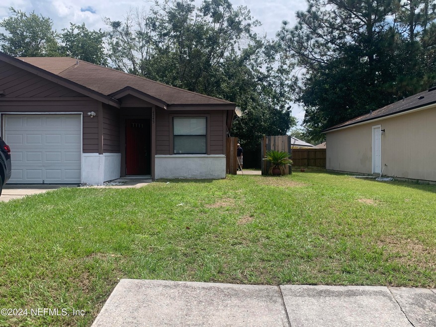 4345 Melissa Ct W, Jacksonville, FL 32210 - photo 1