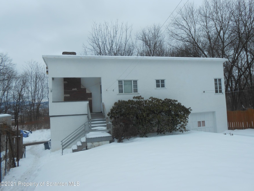 622 N Main Ave, Scranton, PA 18504 - photo 1