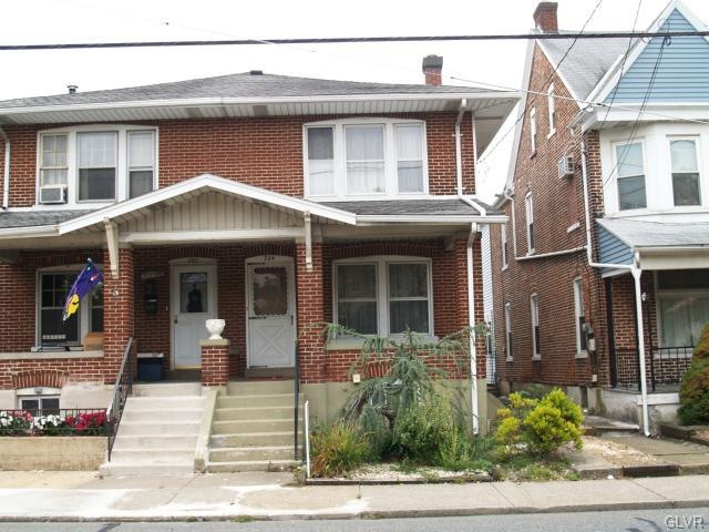 734 Chestnut St, Emmaus, PA 18049 - photo 1