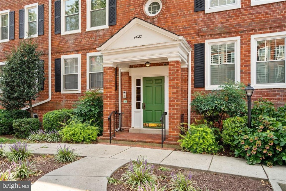 4822 29th St S unit C2, Arlington, VA 22206 - photo 1