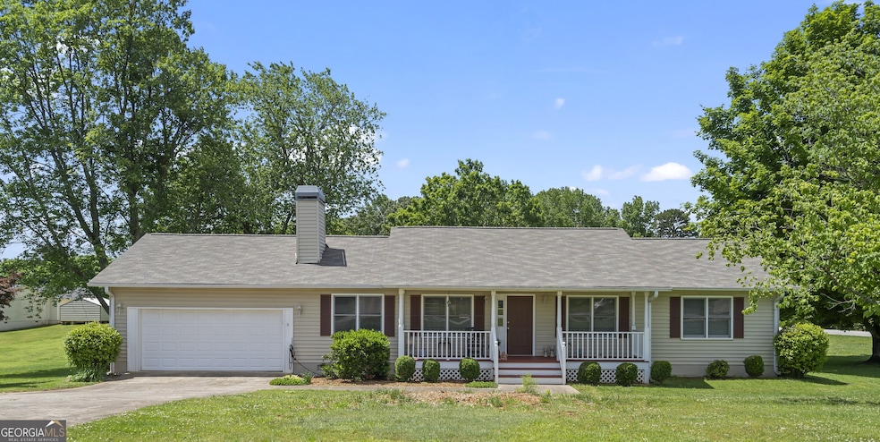 4646 Countryside Dr, Flowery Branch, GA 30542 - photo 1