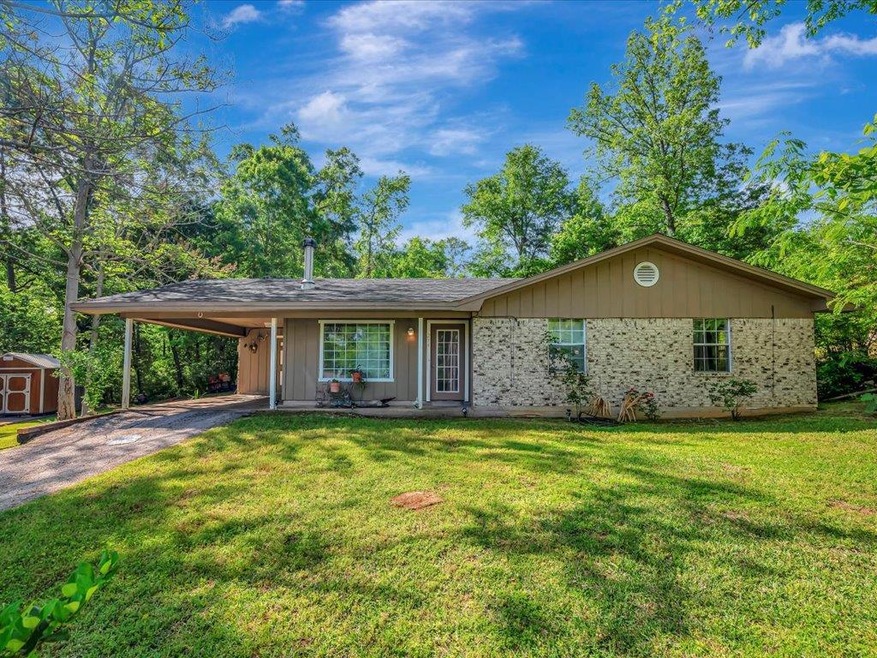 294 Jerri St, Lufkin, TX 75904 - photo 1