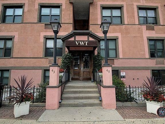 Van Wagenen Terrace unit 5G, Jersey City, NJ 07306 - photo 1