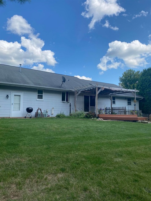 N263 Lavender Ln, Appleton, WI 54915 - photo 1