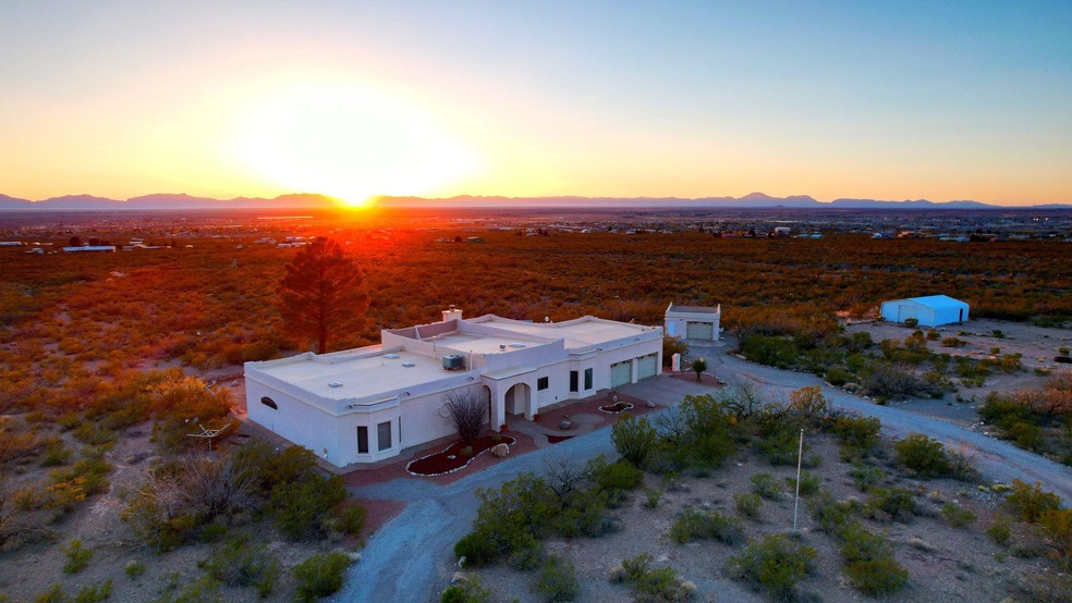 4 Boulder Rd, Alamogordo, NM 88310 - photo 1