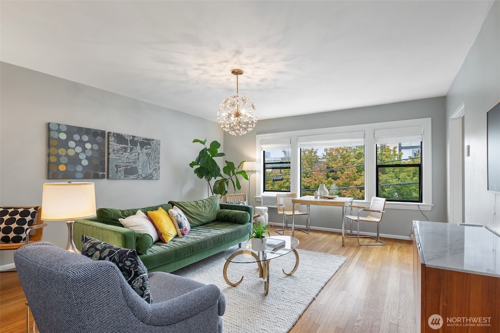 1136 13th Ave unit 305, Seattle, WA 98122 - photo 1