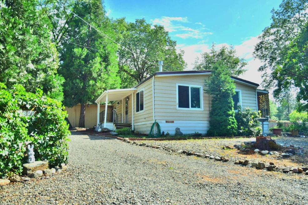 2807 Hamilton Ln, Grants Pass, OR 97527 - photo 1