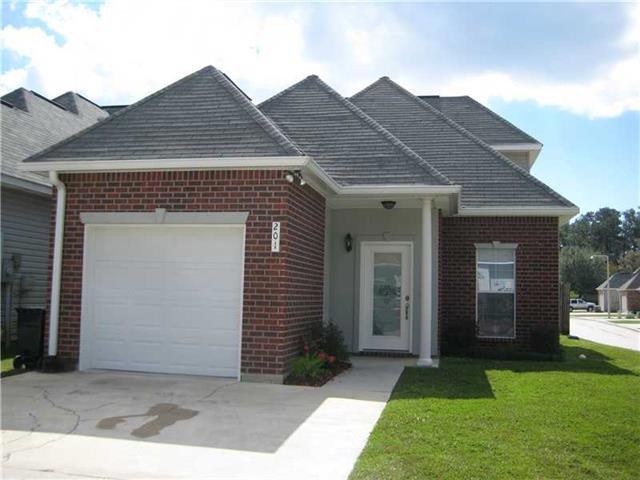 Photo. great garden home on corner lot across from