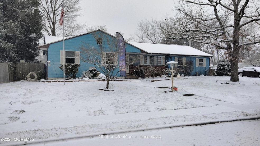 5 Westbrook Rd - Candlewood Howell