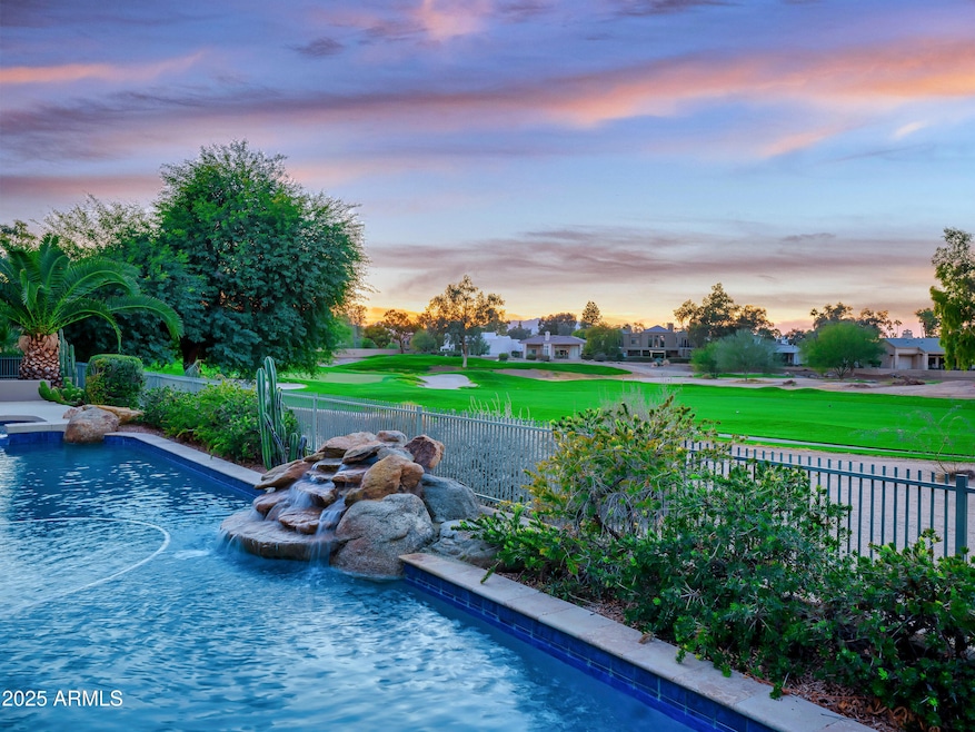 Lovely golf views w/ pool+spa