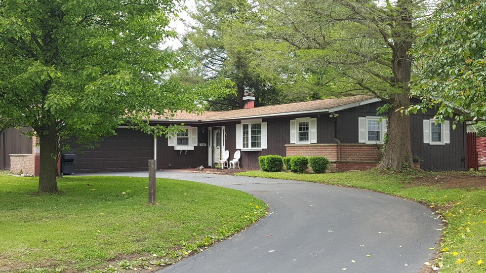 272 Jefferson Rd, Newark, OH 43055 - photo 1