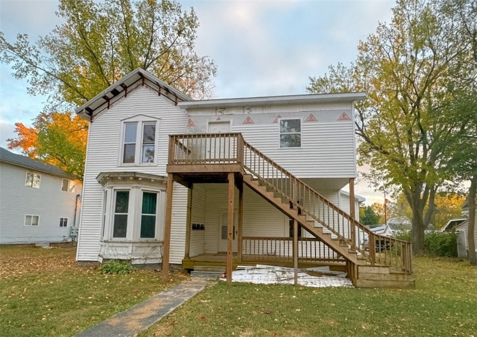 1509 Lafayette Ave, Mattoon, IL 61938 - photo 1