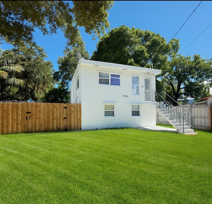 For Sale $777,900 • Co-Listing Agent