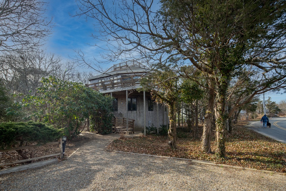 220 E Chop Dr, Oak Bluffs, MA 02557 - photo 1