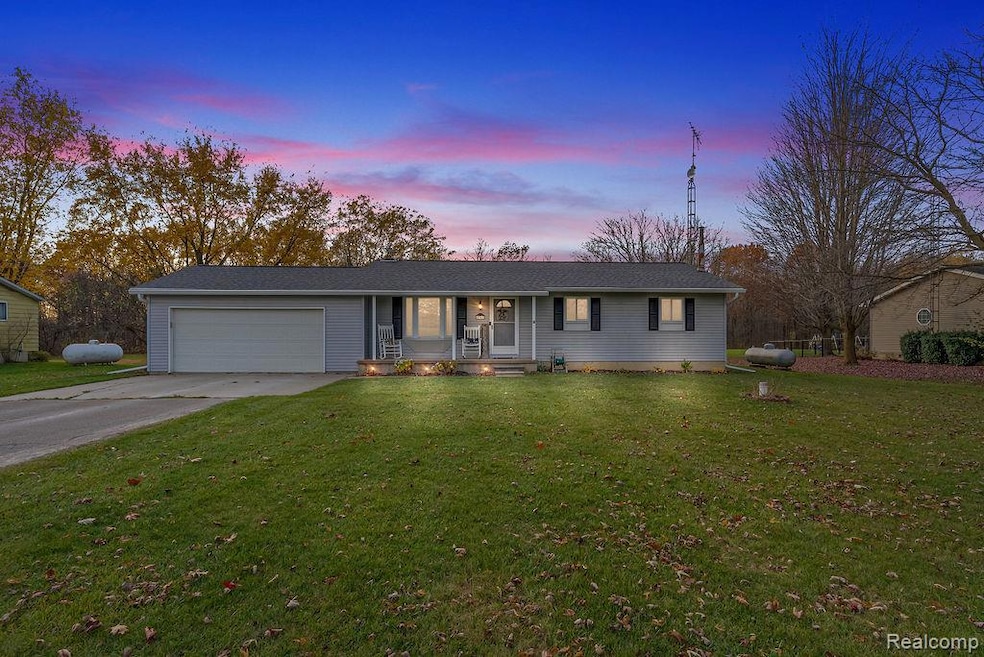 8362 Beers Rd, Swartz Creek, MI 48473 - photo 1