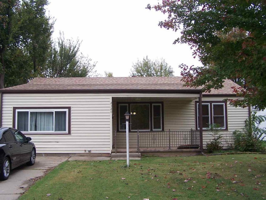 Main Floor Family Room, Home Warranty Provided