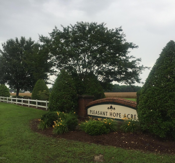 5313 Little Farm Rd, Elm City, NC 27822 - photo 1