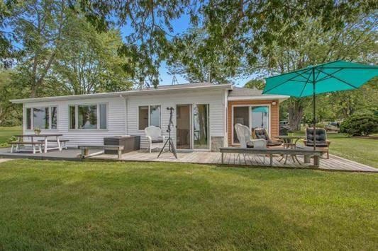 9208 Shore Cliff Rd unit B, Sturgeon Bay, WI 54235 - photo 1