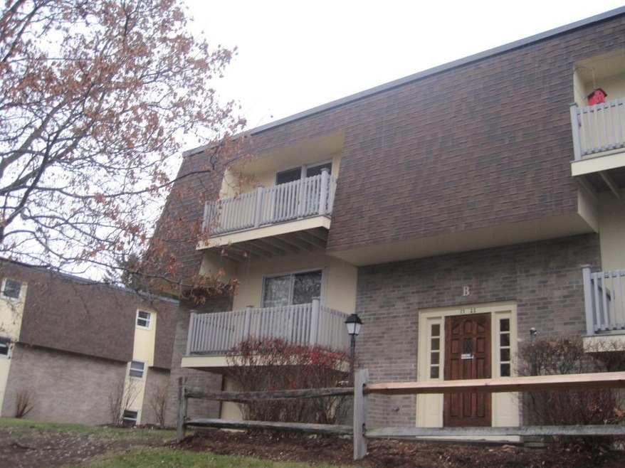 35 Seminary Hill unit 22, West Lebanon, NH 03784 - photo 1