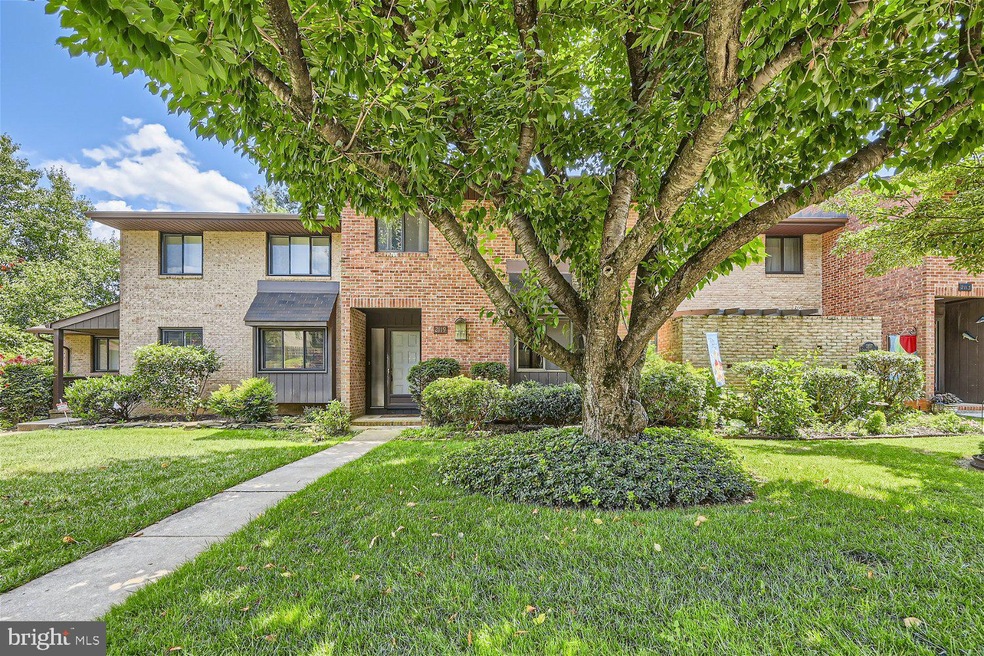 2119 Chapel Valley Ln, Lutherville Timonium, MD 21093 - photo 1