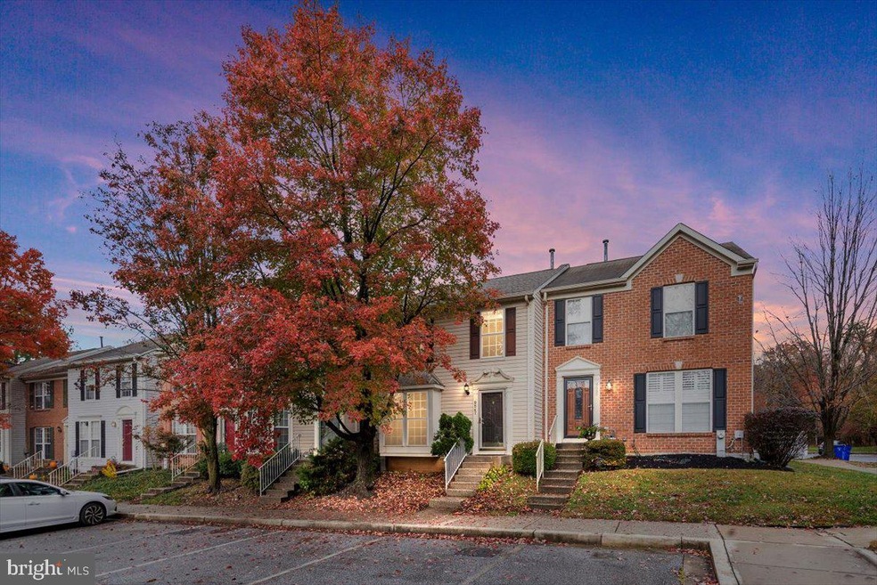 9547 Oakhurst Dr, Columbia, MD 21046 - photo 1