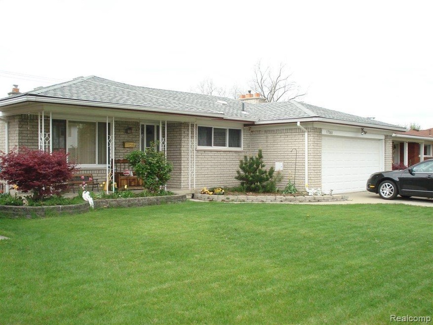 Front1.JPG