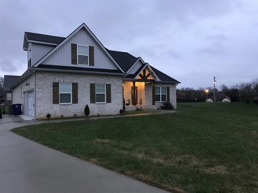 312 Honeysuckle Ln, Shelbyville, TN 37160 - photo 1