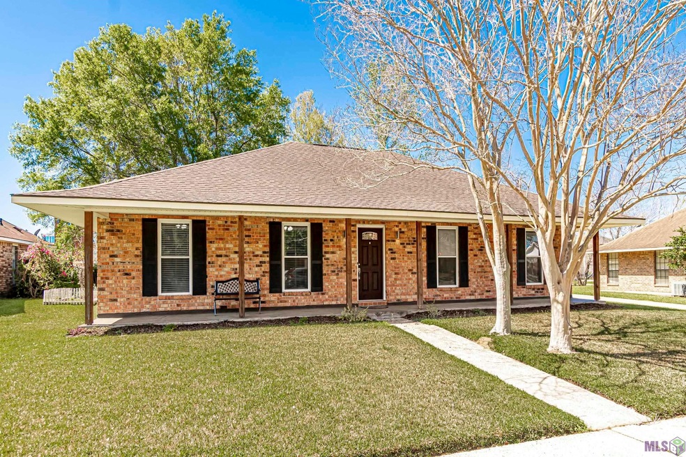 8034 Rod Laver Ave, Baton Rouge, LA 70810 - photo 1
